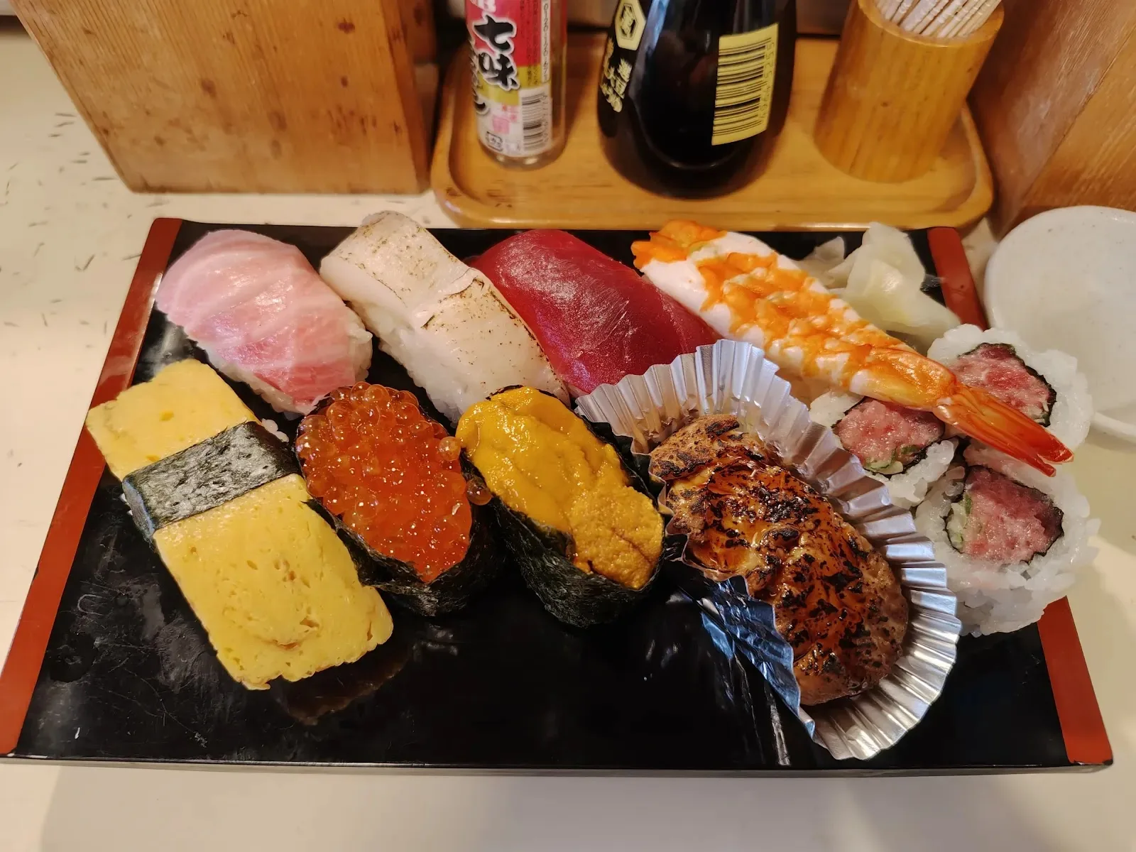 双子鮨(ふたごすし)