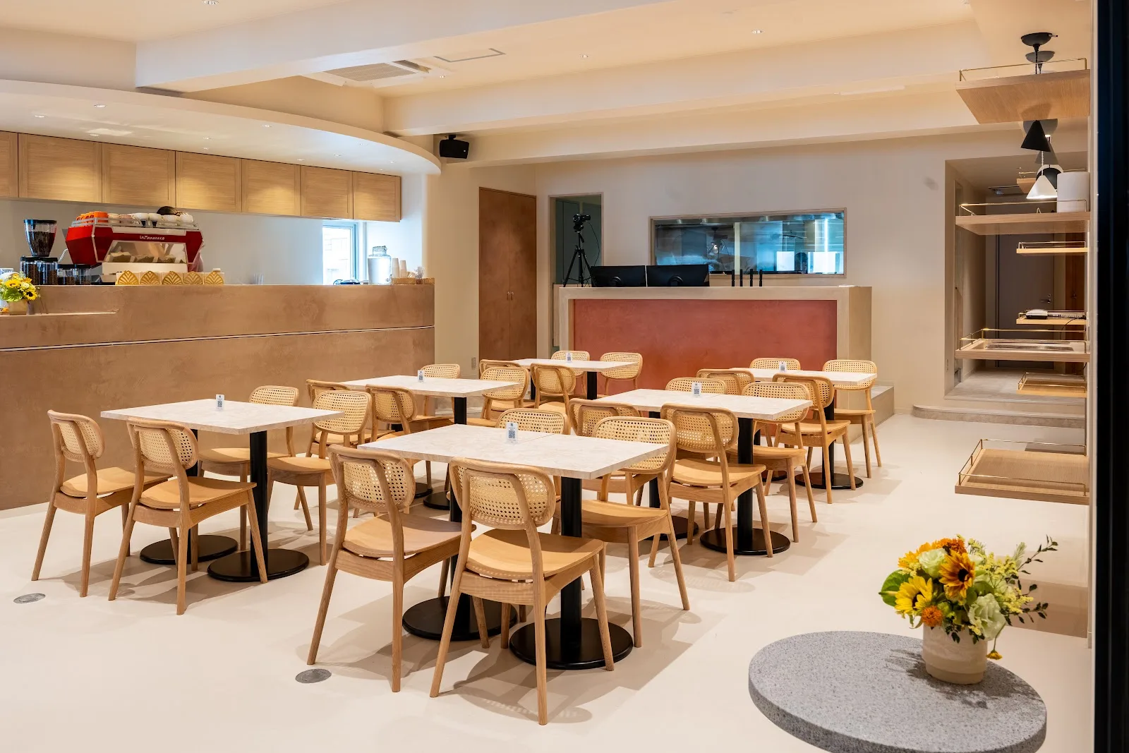 Awakening Cafe Tokyo - Shibuya